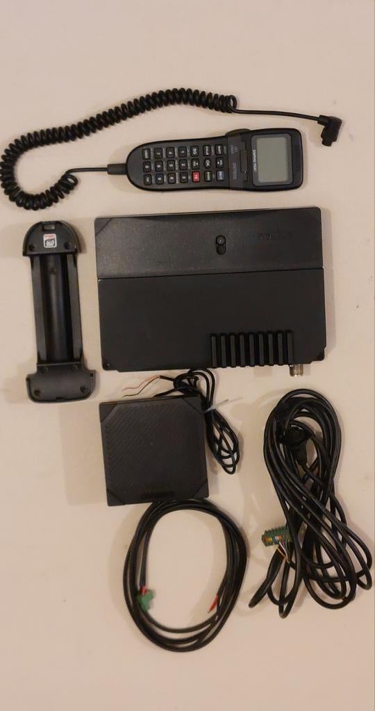 SIMRAD RS87 DSC VHF marifoon. (Mag weg als setje of losse .., Watersport en Boten, Ophalen of Verzenden, Zo goed als nieuw, Radio