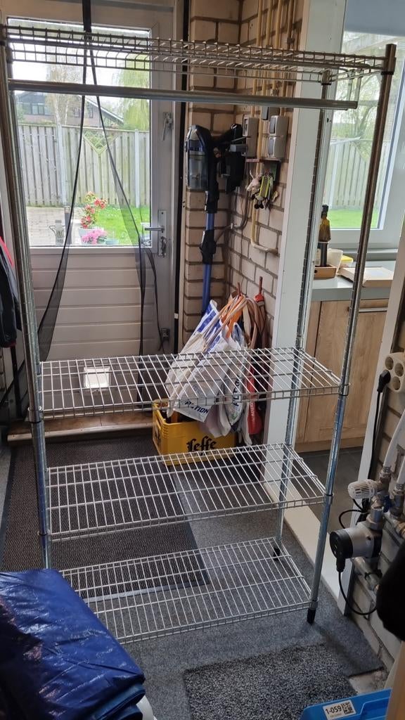 Stellingen van ikea, Ophalen