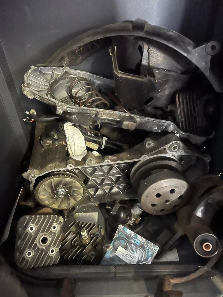 Puch zip onderdelen, Fietsen en Brommers, Scooters | Piaggio, Ophalen, Gebruikt, Tweetakt, Zip