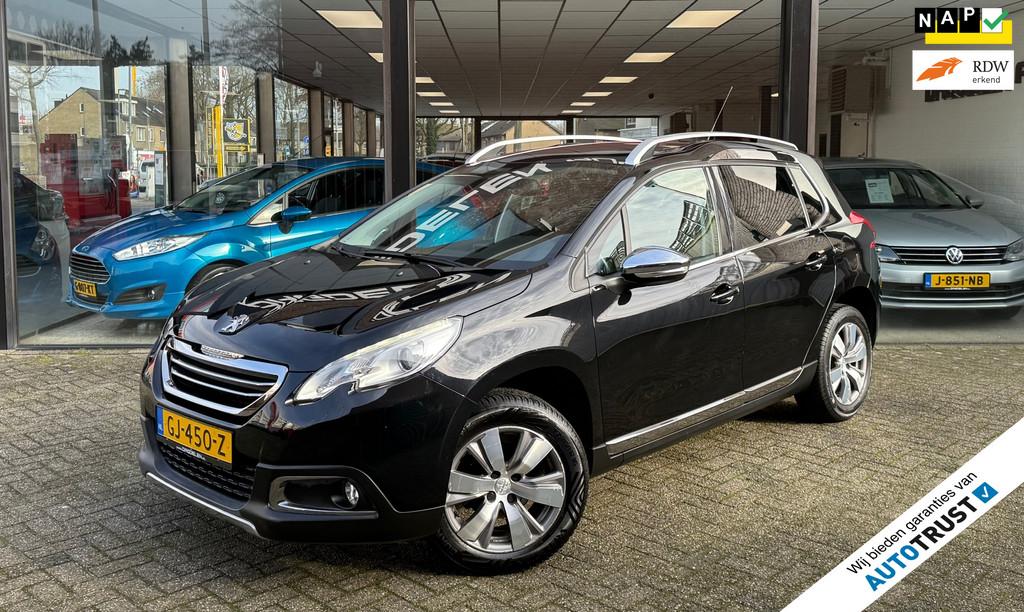 Peugeot 2008 1.2 PureTech Allure AUTOMAAT | NAVI | PANO DAK, Auto's, Peugeot, 450 kg, 1199 cc, 82 pk, Origineel Nederlands