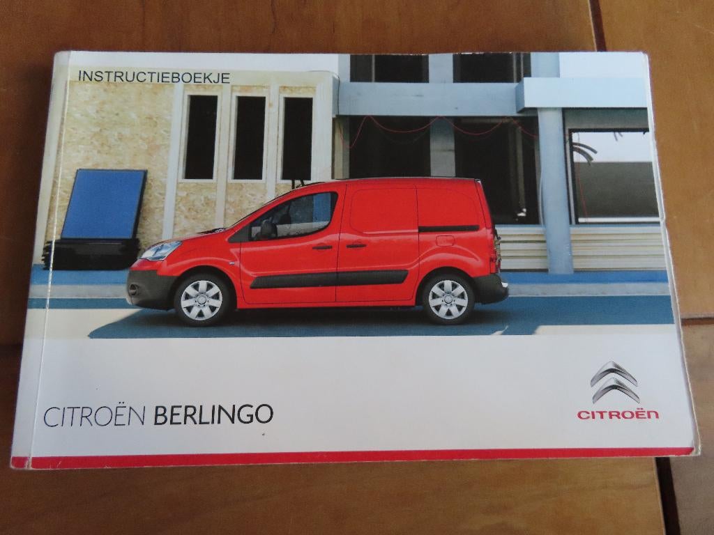 Instructieboek Citroen Berlingo bestelauto 2013 incl. audio, Auto diversen, Handleidingen en Instructieboekjes, Ophalen of Verzenden