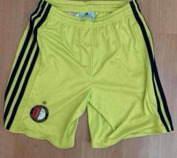 Adidas Feyenoord voetbalbroekje, maat 152, Sport en Fitness, Voetbal, Maat S, Ophalen, Gebruikt, Broek