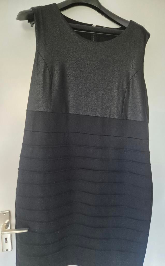 MS Mode Zwarte Rechte Dames Jurk Maat 48, Kleding | Dames, Jurken, Zo goed als nieuw, Maat 46/48 (XL) of groter, Zwart, Knielengte