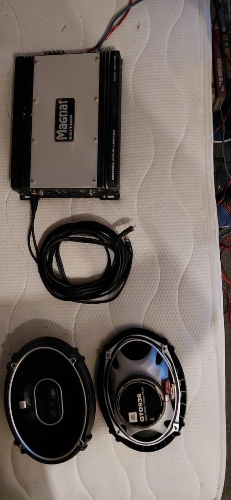 Compleet Audiosysteem Auto: Magnat Versterker & JBL, Auto diversen, Ophalen of Verzenden