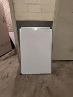 2x Whiteboard 60x90 cm – 1 standaard mat + 1 modern glas, Ophalen, Mobiel, Gebruikt, Whiteboard