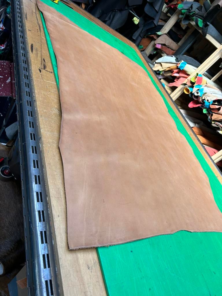 Licht bruin tuigleer 3 mm dikte soepel nr1, Bruin, Leer of Kunstleer, Ophalen of Verzenden, Zo goed als nieuw