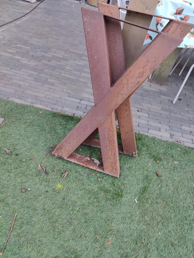 Cortenstaal X-poot onderstel voor tuin bar tafel 90x50cm, Tuin en Terras, Tuintafels, Ophalen