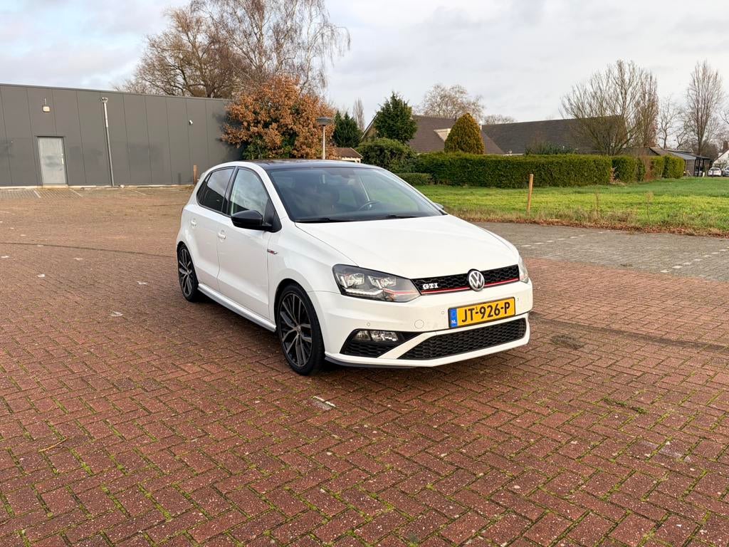 Volkswagen Polo 1.8 TSI GTI - LED - Pano - Carplay - Handbak, Auto's, Volkswagen, Particulier, Polo, Airbags, Airconditioning