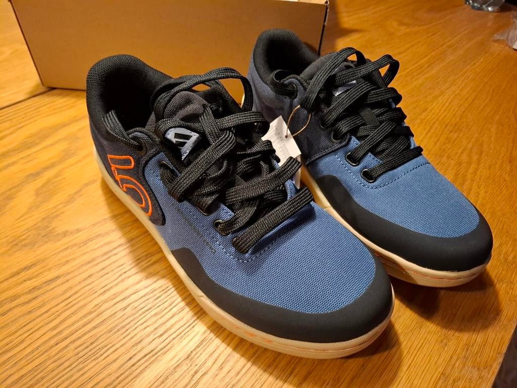 Adidas Five Ten Flat Pedal Fietsschoenen Platformpedalen, Schoenen, Nieuw, Overige maten, Ophalen of Verzenden