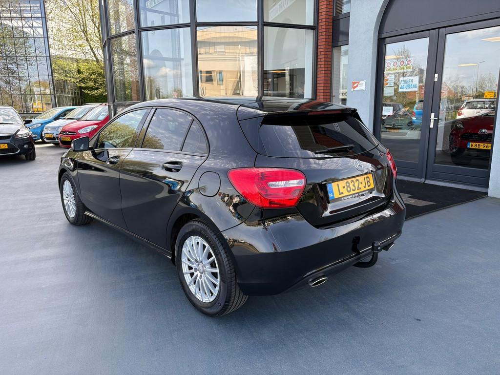 Mercedes-Benz A-klasse 180 Ambition Sound uitlaten Chameleon, Voorwielaandrijving, Gebruikt, Euro 6, 4 cilinders