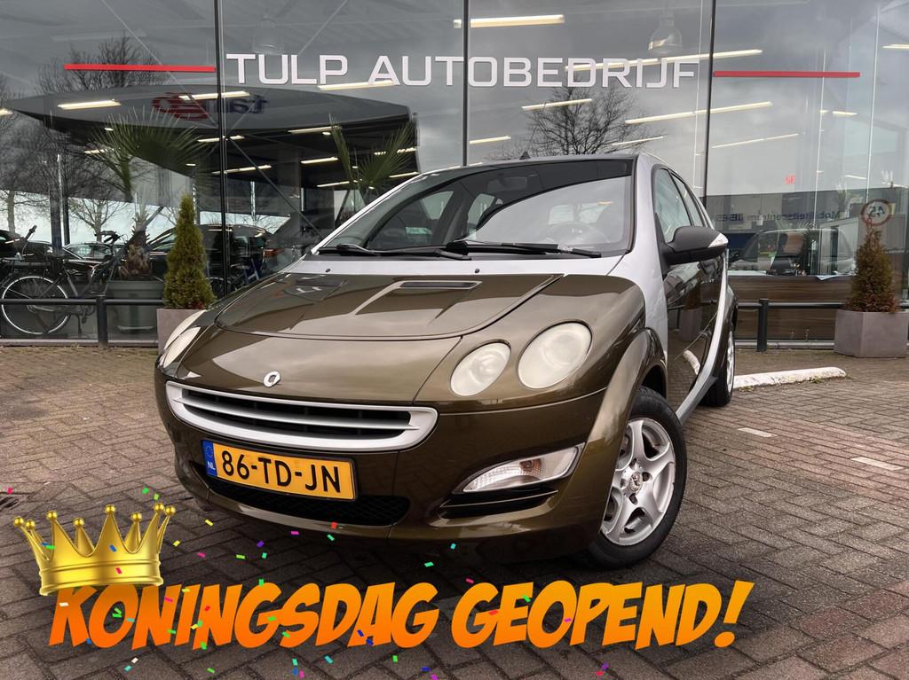 Smart forfour 1.1 pulse 5 Deurs Airco Nette staat! NAP, Auto's, Smart, Voorwielaandrijving, Stof, Origineel Nederlands, Bedrijf