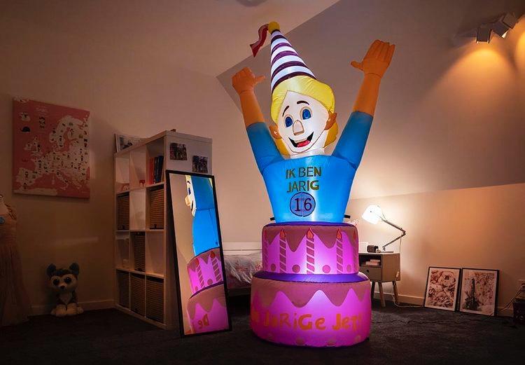 indoor jarige job/jarige jet opblaasbaar te huur, Ophalen, Zo goed als nieuw, Verjaardag