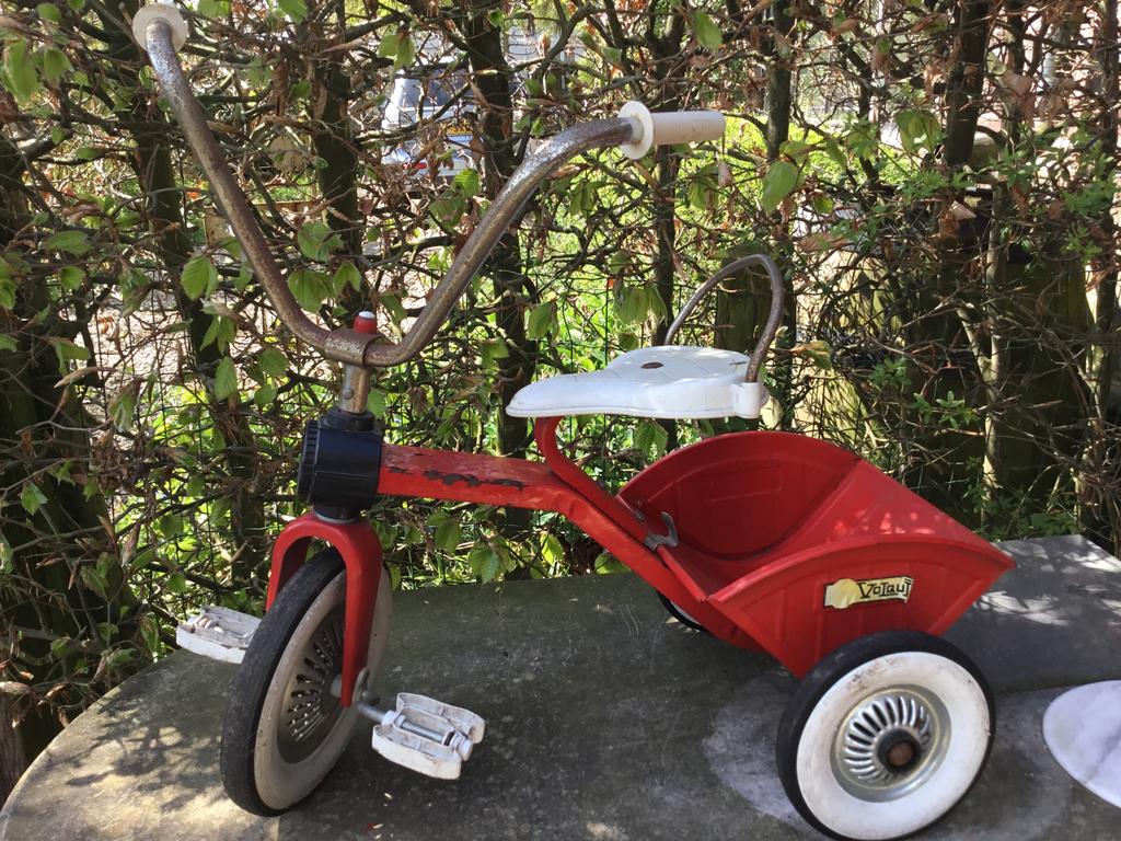 Vintage driewieler, Kinderen en Baby's, Speelgoed | Buiten | Skelters, Ophalen of Verzenden, Zo goed als nieuw, Overige merken