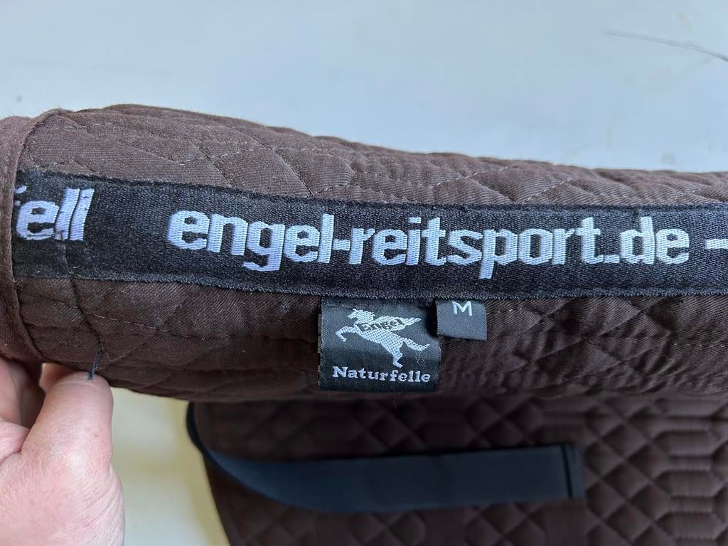 EQUITHEME Universeel zadeldek Glossy fluweel zwart voor paard