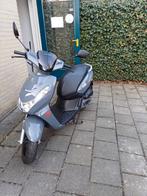 Peugeot Kisbee 45 km/u - Z.g.a.n. wegens gezondheidsredenen, Fietsen en Brommers, Scooters | Peugeot, Ophalen, Zo goed als nieuw