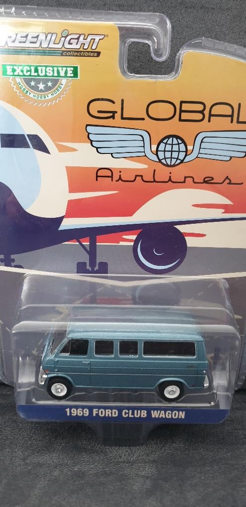 Ford Club Wagon Greenlight 1:64, Hobby en Vrije tijd, Modelauto's | Overige schalen, Christian@diecastcompany.nl, Auto, Diecast Company