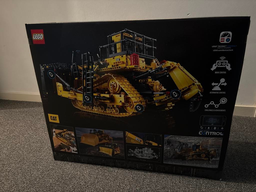 Lego Technic CAT D11 Bulldozer 42131 - Nieuw in doos, Kinderen en Baby's, Speelgoed | Duplo en Lego, Ophalen of Verzenden, Nieuw