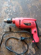 Boormachine 710 W, Doe-het-zelf en Verbouw, Gereedschap | Boormachines, Ophalen of Verzenden, Boormachine