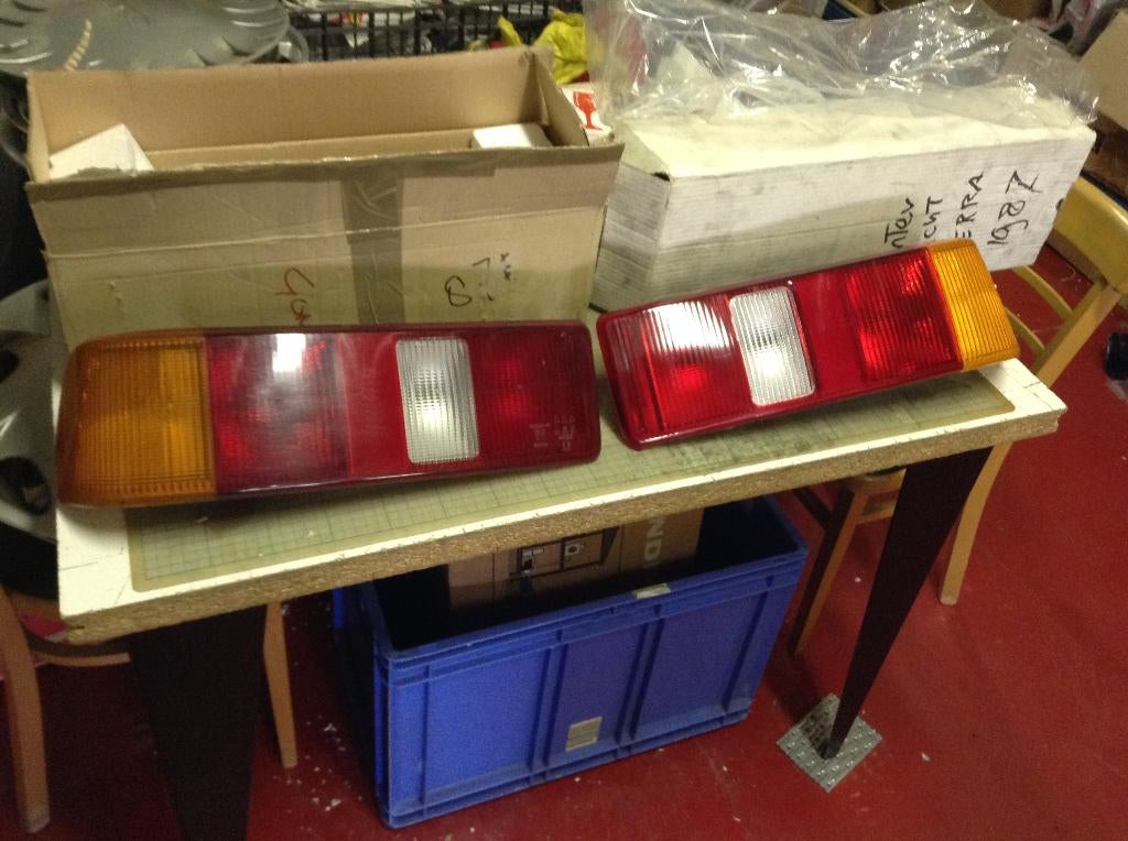 Nieuwe diversen auto onderdelen Ford Sierra Mk2 1987/93, Ophalen of Verzenden, Nieuw