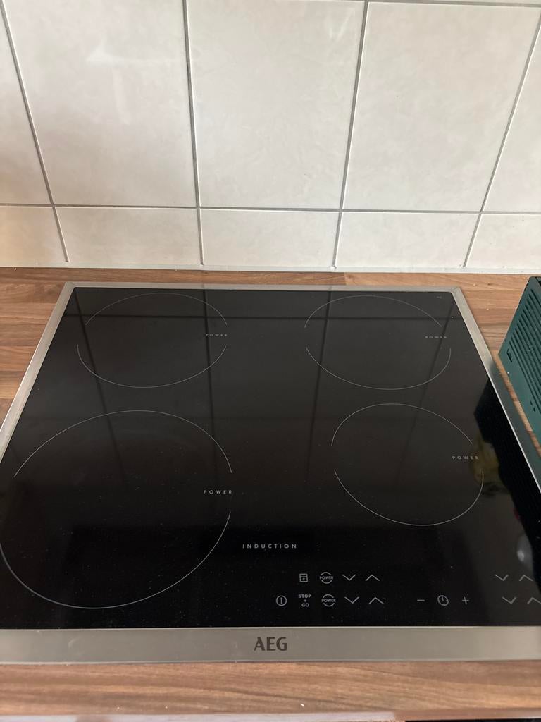 AEG Inductieplaat 4 Pitten met Timer (57,5 x 51,5 cm), Ophalen, Gebruikt, 4 kookzones, Inbouw