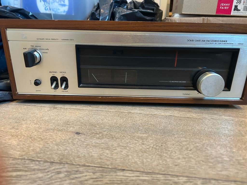 Prachtige Luxman T-550V AM/FM Stereo Tuner – Vintage, Audio, Tv en Foto, Tuners, Ophalen, Gebruikt, Analoog