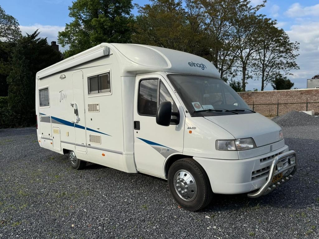Camper Elnagh P200, Fiat, Particulier, 5 tot 6 meter, Half-integraal