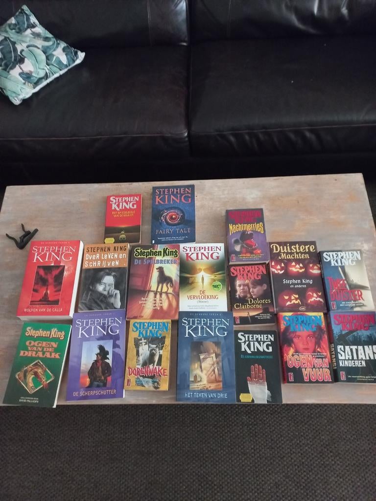 17 x Stephen King boeken partij lot, Ophalen, Zo goed als nieuw, Stephen King