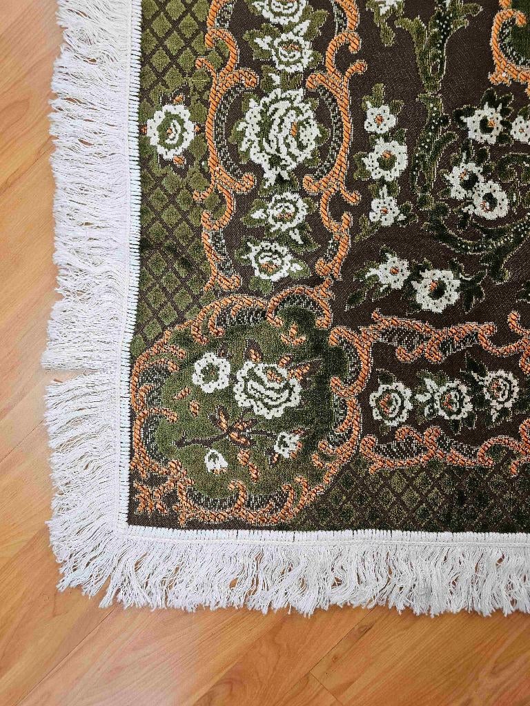 Tafelkleed Donkergroen 151/137 cm, Huis en Inrichting, Tafelkleden, Gebruikt, Etten-Leur, DJT@dejuistetoon.eu, Ophalen of Verzenden