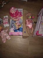 Baby Born pop met veel extra's en accessoires, Ophalen of Verzenden, Gebruikt, Babypop
