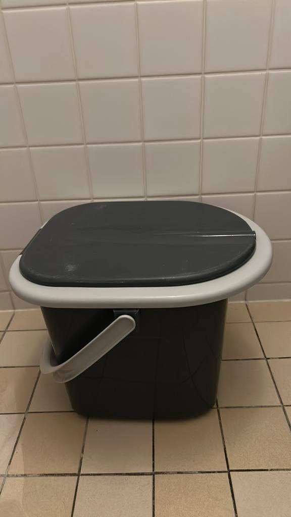 Draagbare wc emmer, Ophalen of Verzenden, Zo goed als nieuw