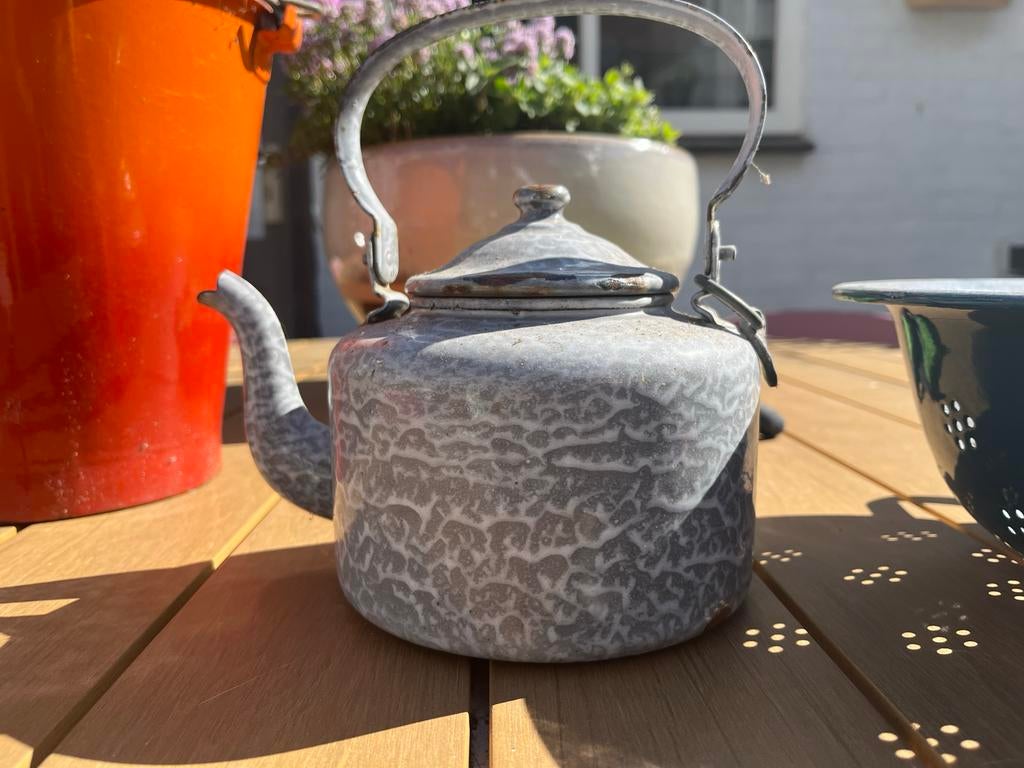 Emaille theepot #12 nog erg netjes, Ophalen of Verzenden