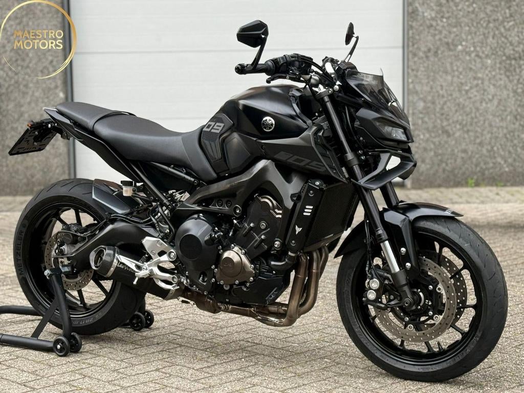 Yamaha MT09 Techblack Leovince BOMVOL OPTIES 1e Eigenaar TOP, Motoren, Motorrijbewijs A, Bedrijf, Meer dan 35 kW, YAMAHA