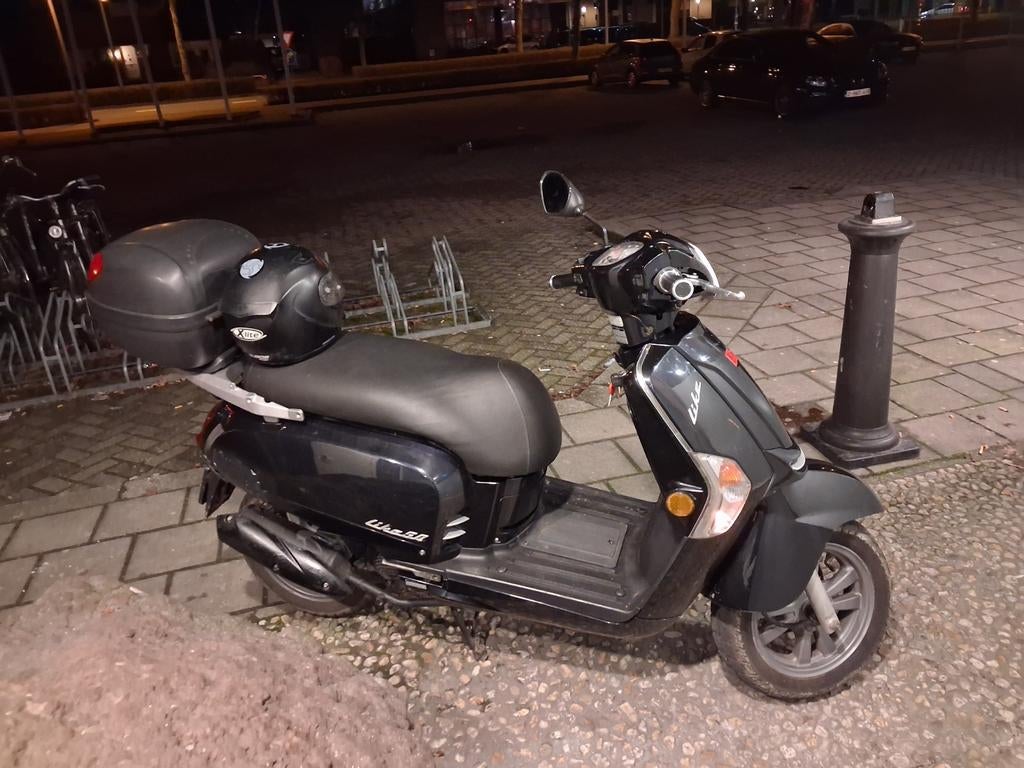 Kymco Like Scooter - Stijlvol en Betrouwbaar, Fietsen en Brommers, Scooters | Kymco, Gebruikt, Maximaal 45 km/u, Ophalen of Verzenden