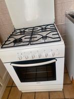 Bosch gasFornuis, Witgoed en Apparatuur, Fornuizen, Ophalen, 4 kookzones, Zo goed als nieuw, Gas