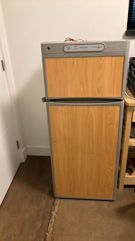 Electrolux Dometic RM7505 koelkast met vriesvak, Caravans en Kamperen, Camper-accessoires, Gebruikt, Ophalen