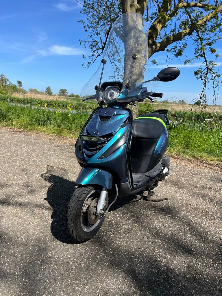 Piaggio Zip 2000 4 takt, Fietsen en Brommers, Scooters | Piaggio, Ophalen, Gebruikt, Maximaal 45 km/u, Zip