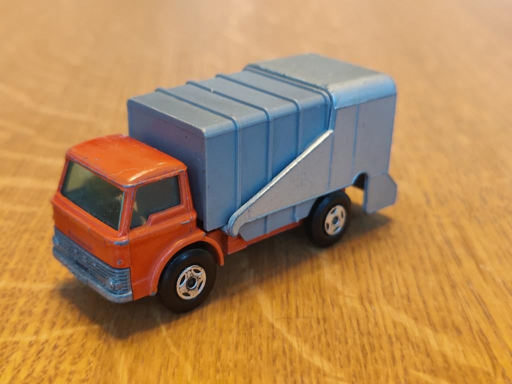 Matchbox Refuse Truck Vuilniswagen, Ophalen of Verzenden, Zo goed als nieuw, Bus of Vrachtwagen