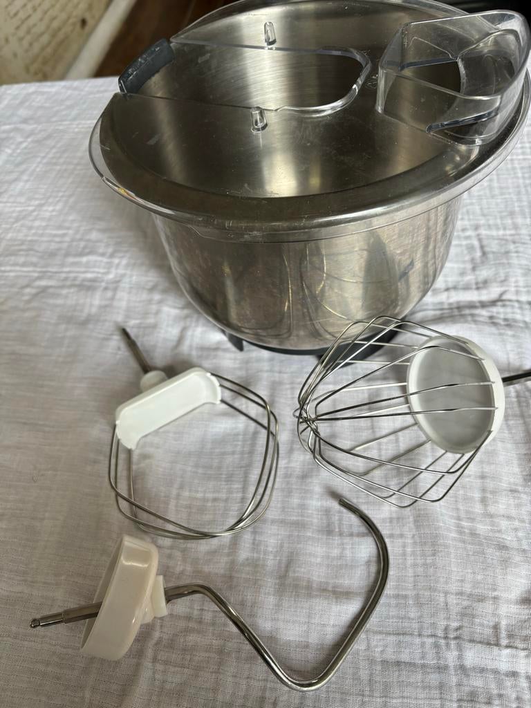 Beslagkom van Bosch 4, 3 tot 4 liter, Ophalen of Verzenden, Gebruikt, Vaatwasserbestendig