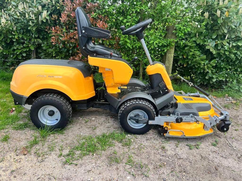 Stiga Park Pro. 740 PWX stuurbekr 4x4 Quick Flip, Ophalen, O, O, Gebruikt