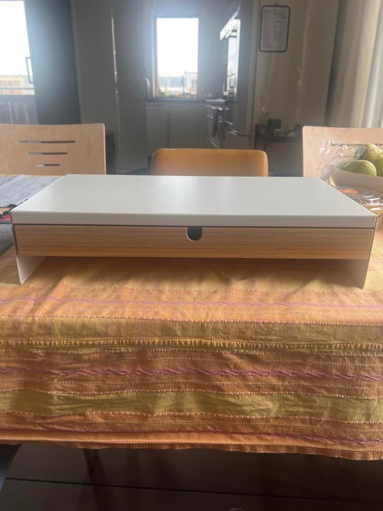 Ikea laptopstandaard met lade, Ophalen, Gebruikt