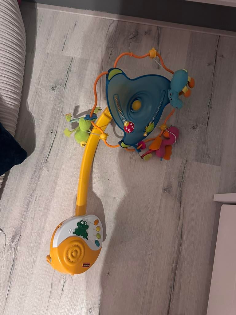 Tiny Love muziek speelboog met pluche speeltjes, Kinderen en Baby's, Speelgoed | Babyspeelgoed, Ophalen, Zo goed als nieuw, Babygym