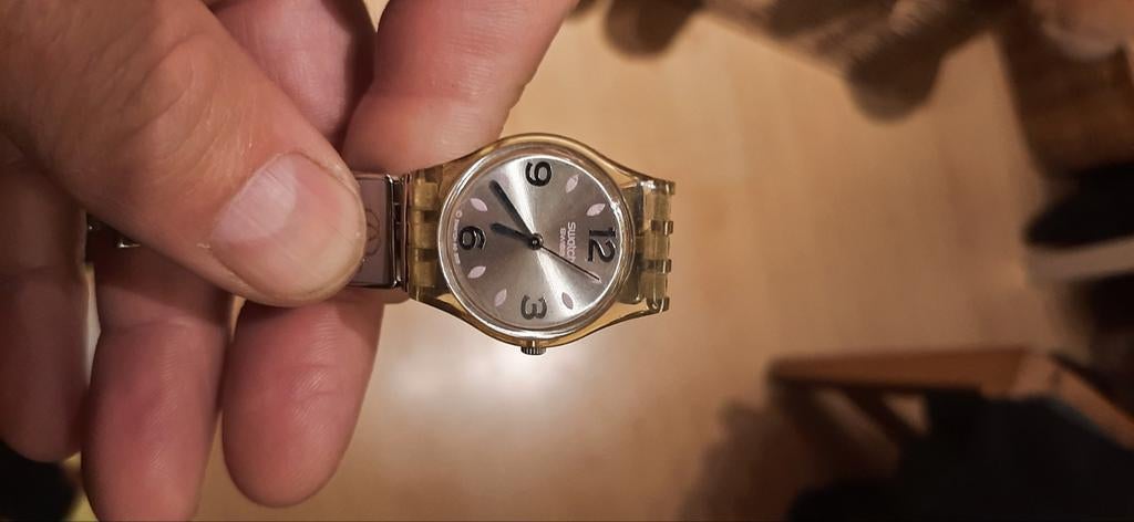 Dames Swatch horloge, Sieraden, Tassen en Uiterlijk, Horloges | Dames, Ophalen of Verzenden, Kunststof, Swatch