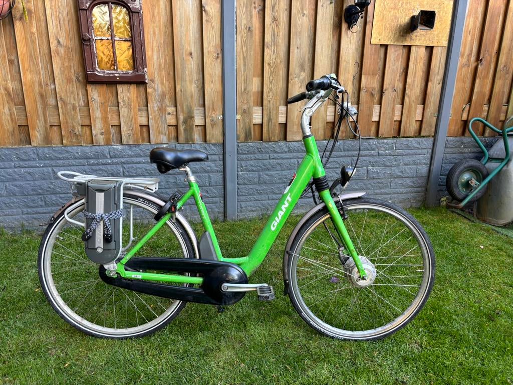 Elektrische fiets giant, Fietsen en Brommers, Elektrische fietsen, Ophalen, Zo goed als nieuw, Giant