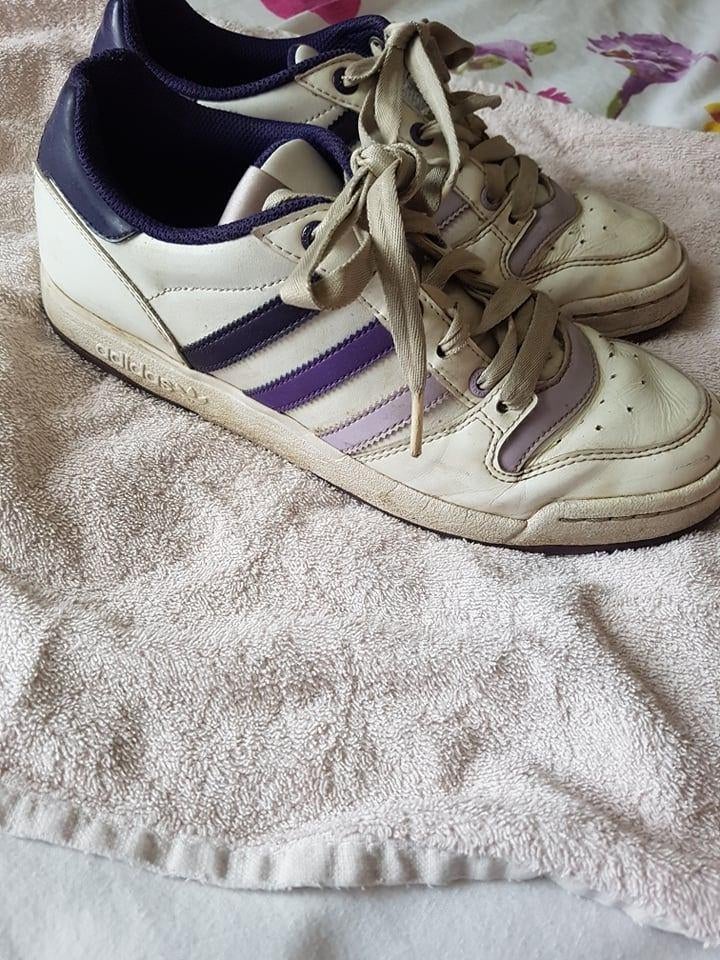 Adidas schoenen maat 41, Wit, Ophalen of Verzenden, Adidas, Sneakers of Gympen