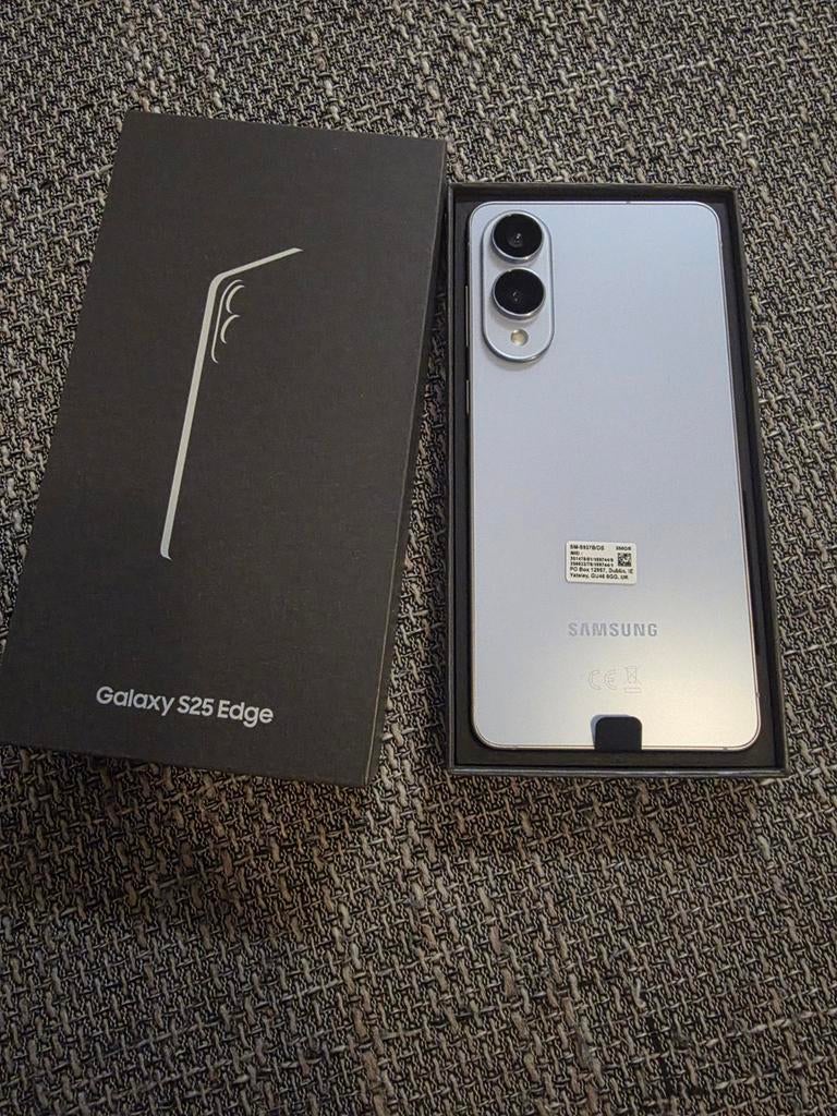 Samsung S25 Edge 256GB niuew ongebruikt Vaste prijs, Telecommunicatie, Mobiele telefoons | Motorola, Ophalen, Touchscreen, Nieuw