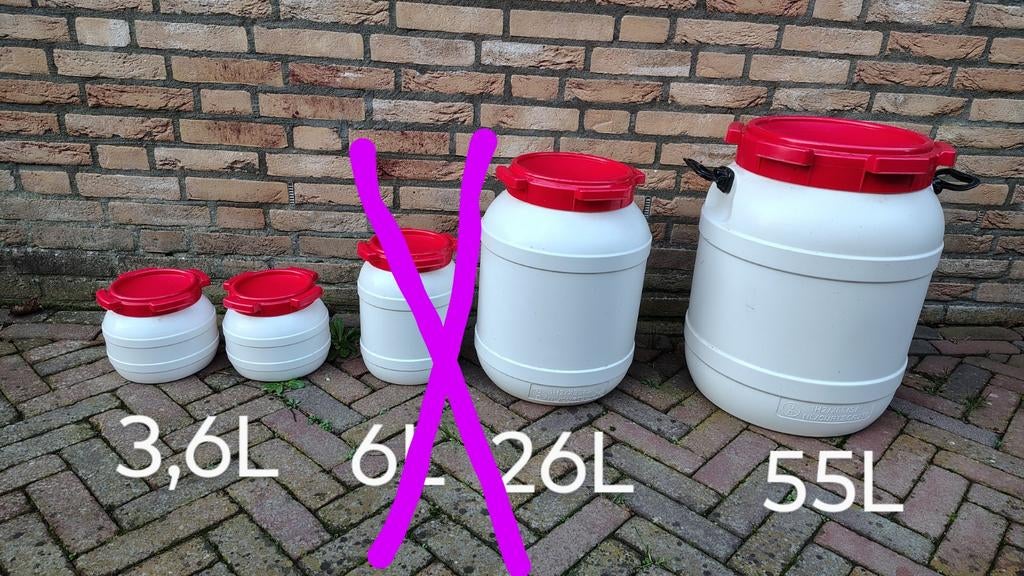 Curtec vaten/tonnen met schroefdeksel - diverse maten, Tuin en Terras, Regentonnen, Zo goed als nieuw, Kunststof, Minder dan 75 liter
