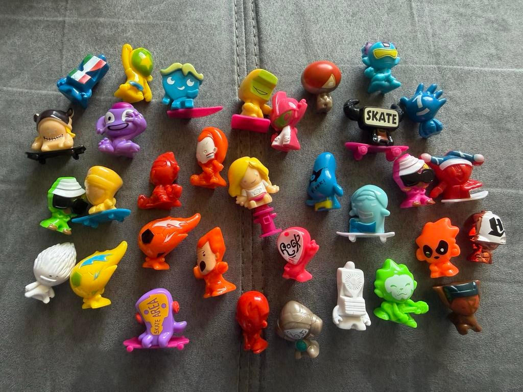 Gogos Crazy Bones c1000 33stuks, Verzamelen, Ophalen of Verzenden, Gebruikt