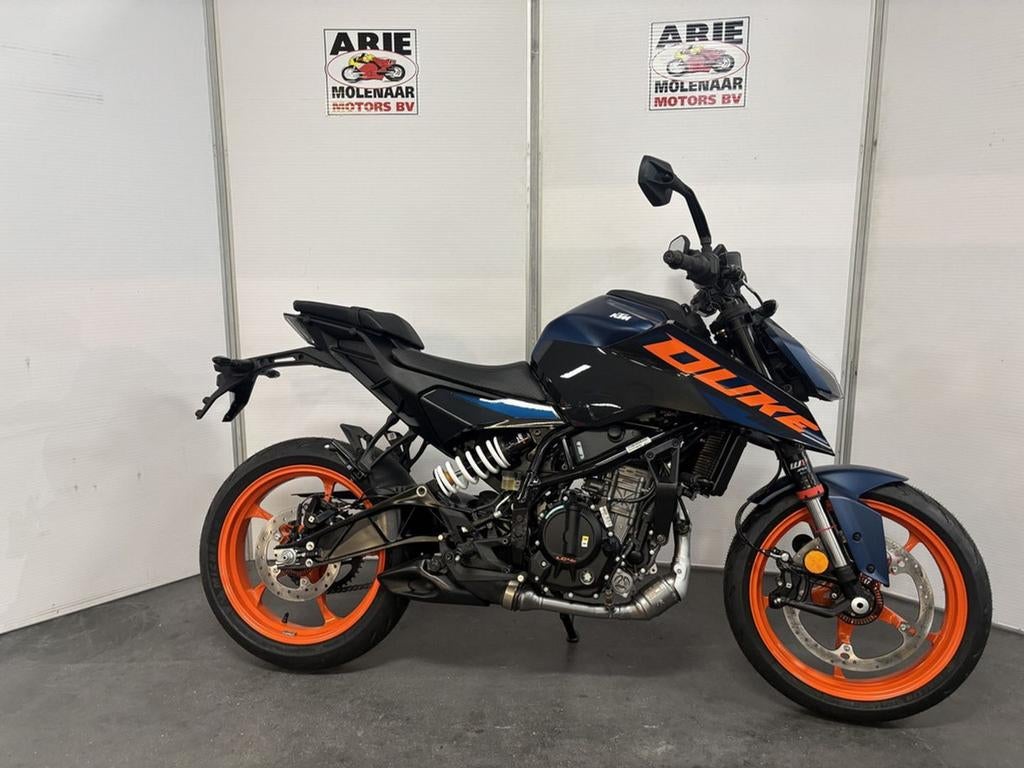 KTM Duke 125 ABS (bj 2025), Motoren, Motoren | KTM, KTM, Bedrijf, Onbekend, 124 cc