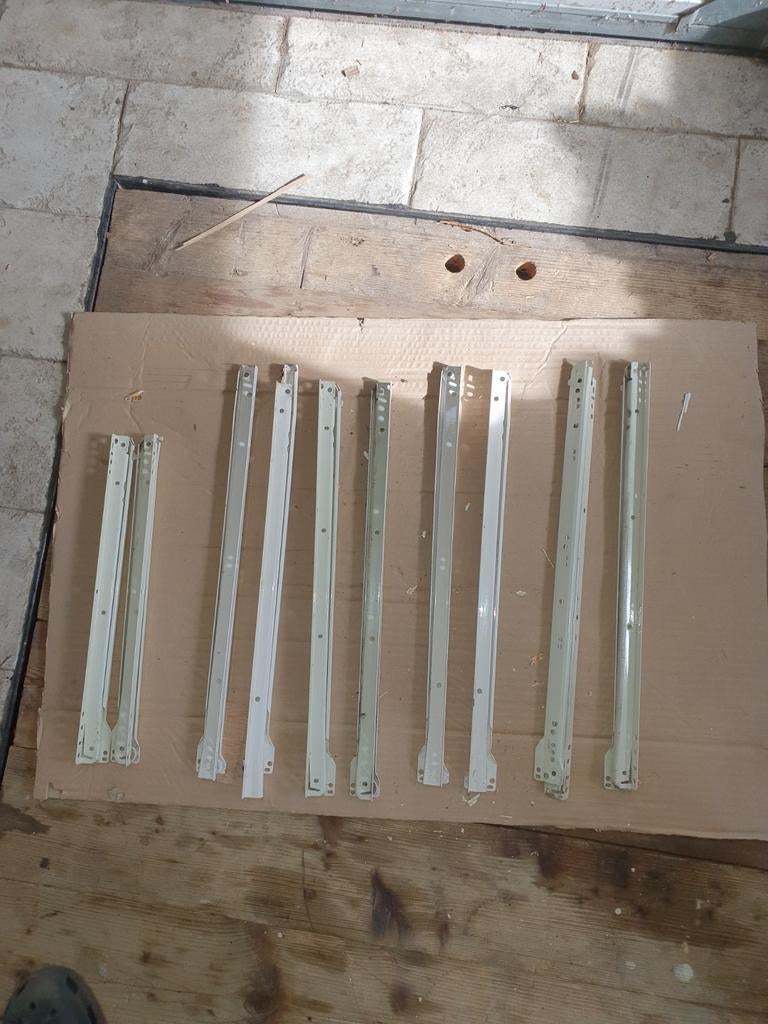 Ladegeleiders, Huis en Inrichting, Gebruikt, Ophalen of Verzenden, 25 tot 50 cm, Minder dan 100 cm