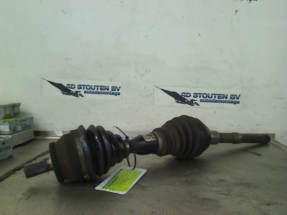 Aandrijfas Rechts Voor Volvo XC90 I 2003 P8653578, Auto-onderdelen, Transmissie en Toebehoren, Gebruikt, Siegburger Straße 229, Köln 50679, , Duitsland